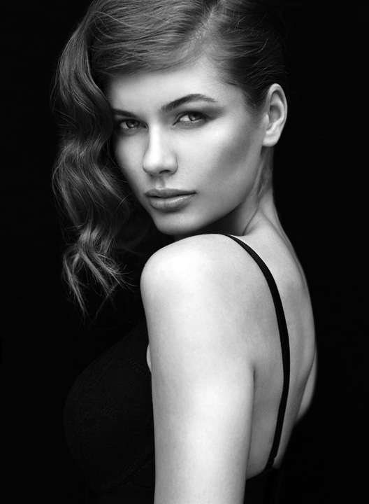 dorina darii polas