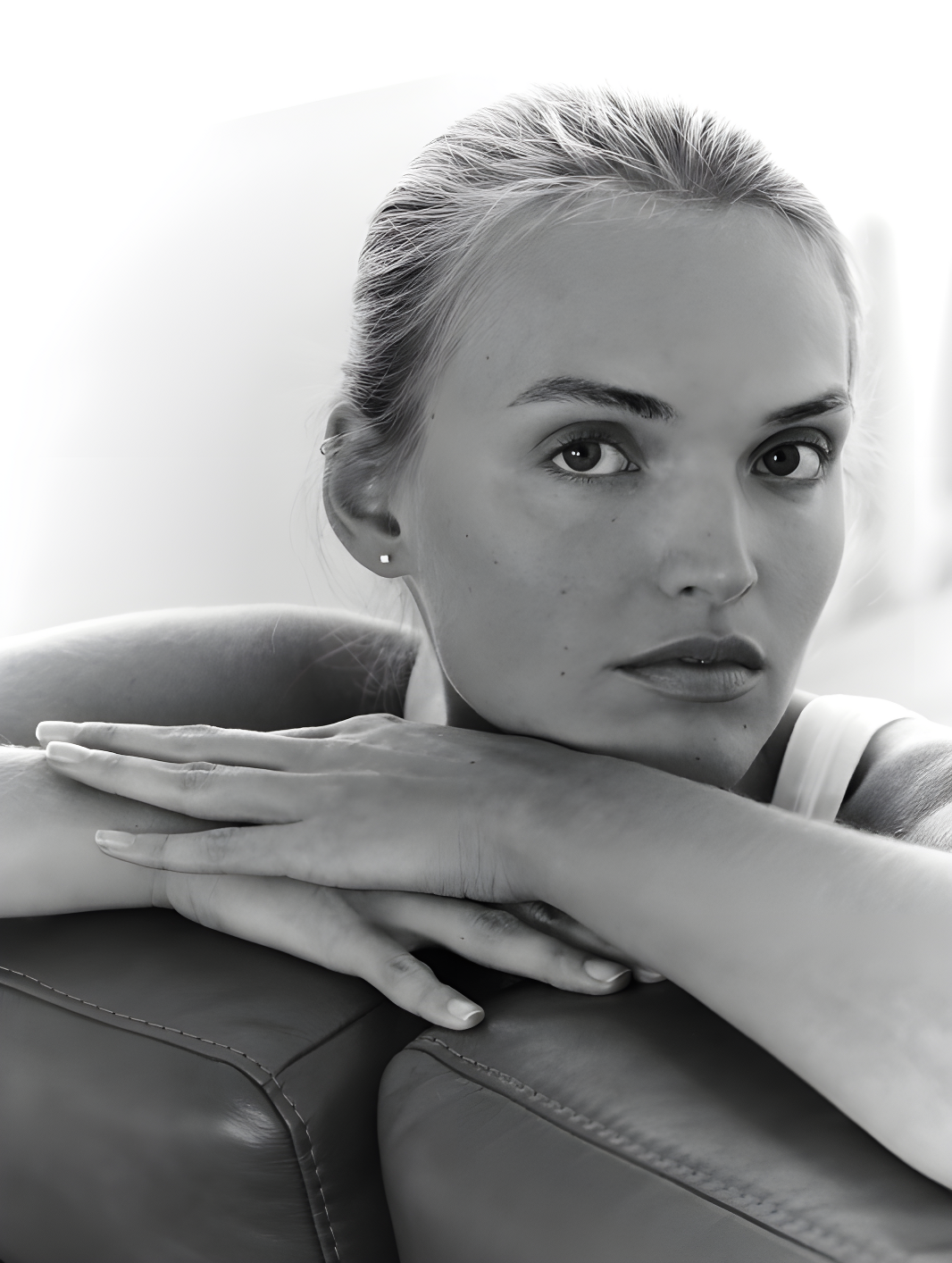 viviènne models values